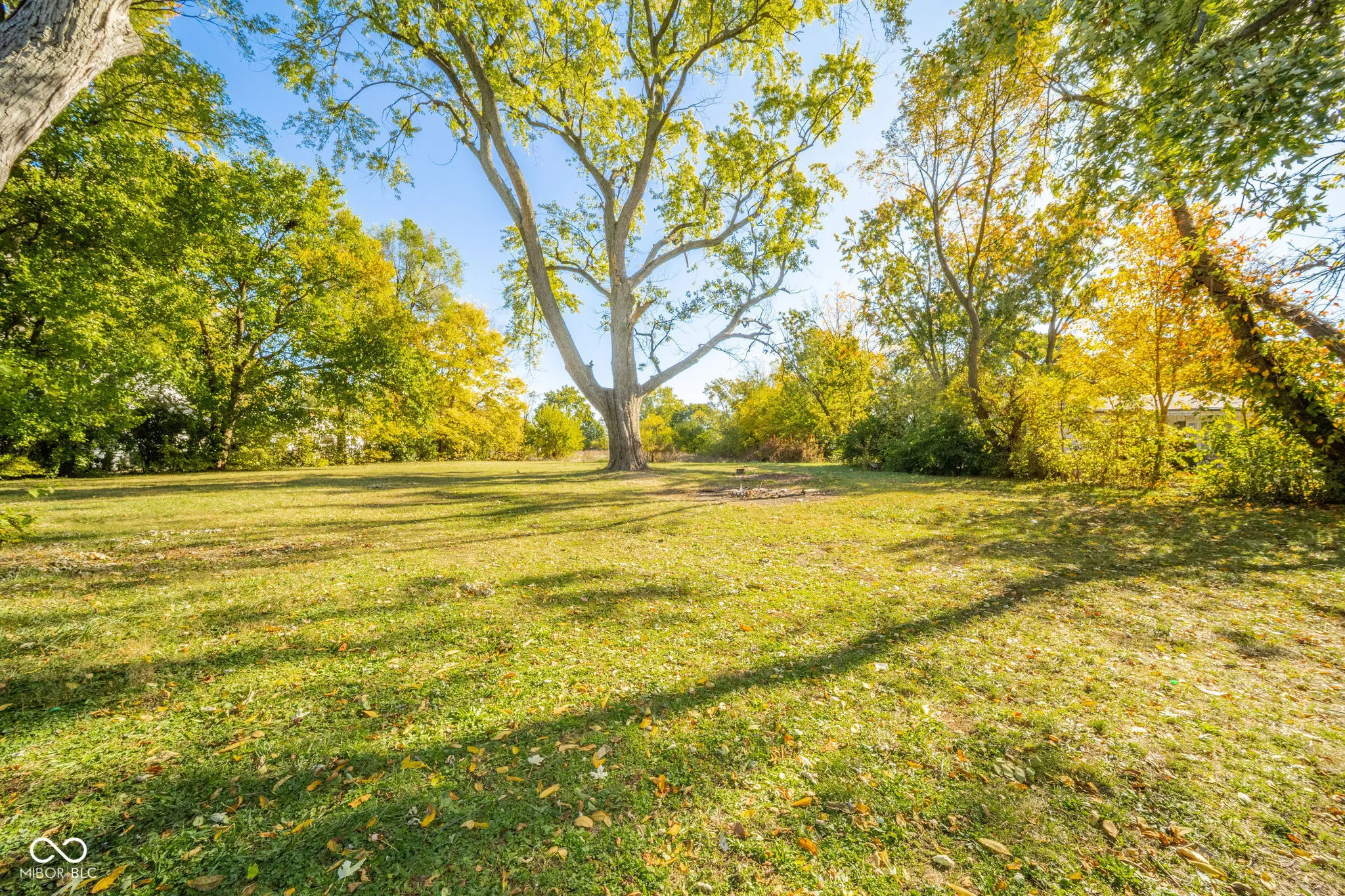 Anderson, Indiana 46016, United States, 2 Bedrooms Bedrooms, ,1 BathroomBathrooms,Residential,Active,233579