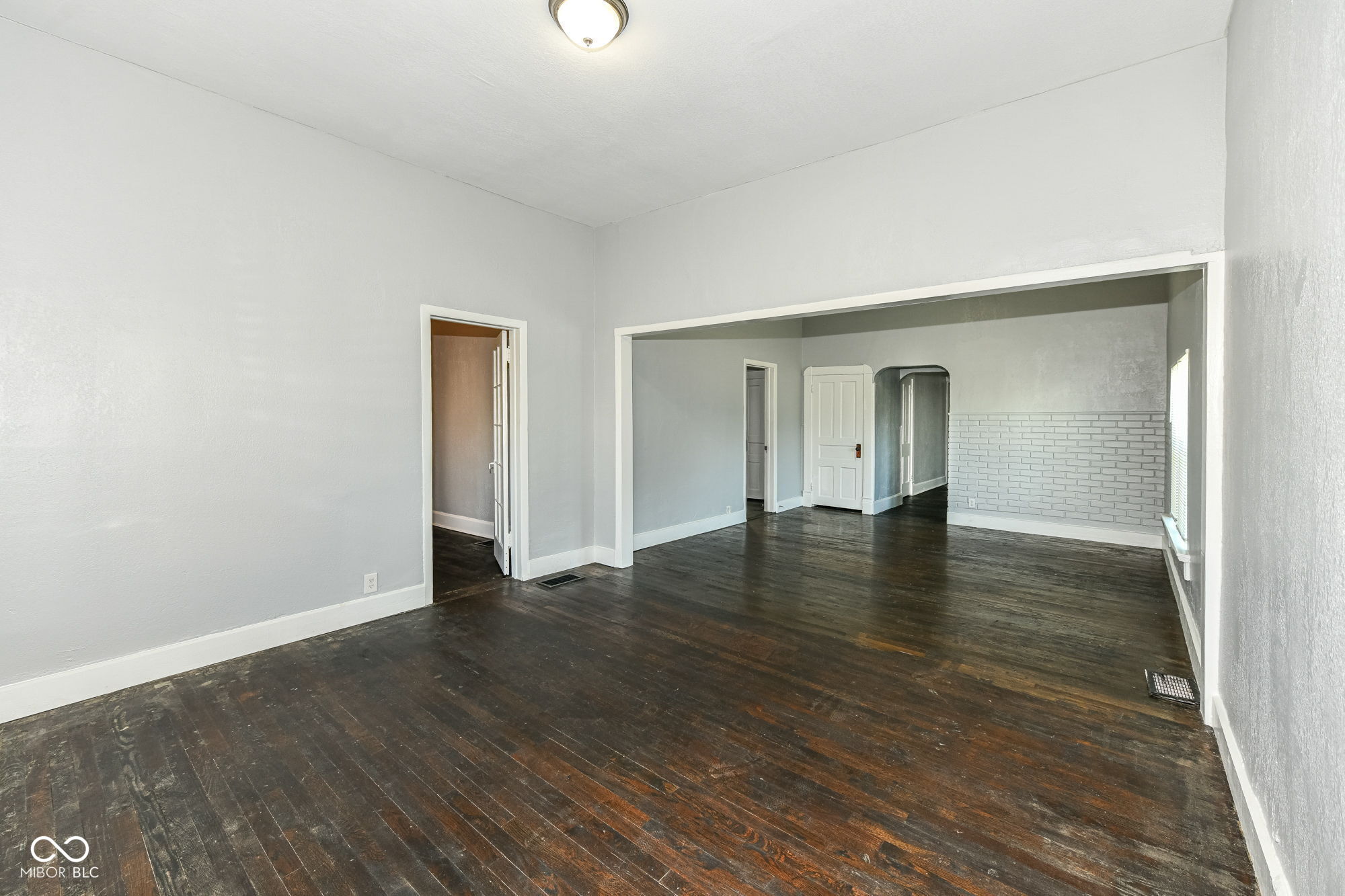 22 S Belleview Place