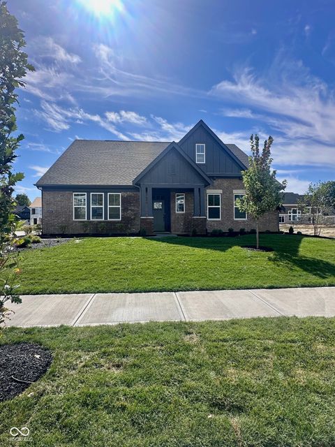 6919 Renoir Way Avon IN 46123