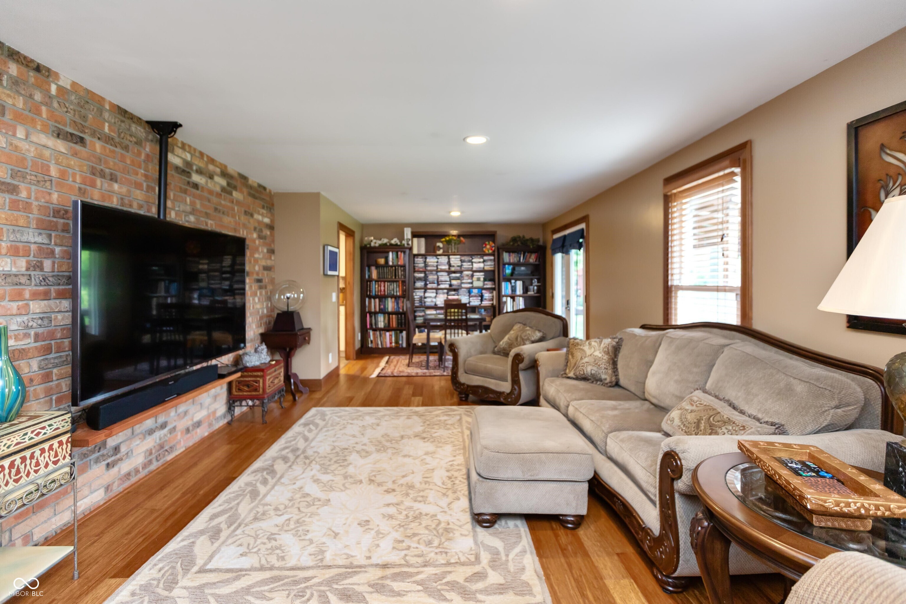1541 Stadium Drive