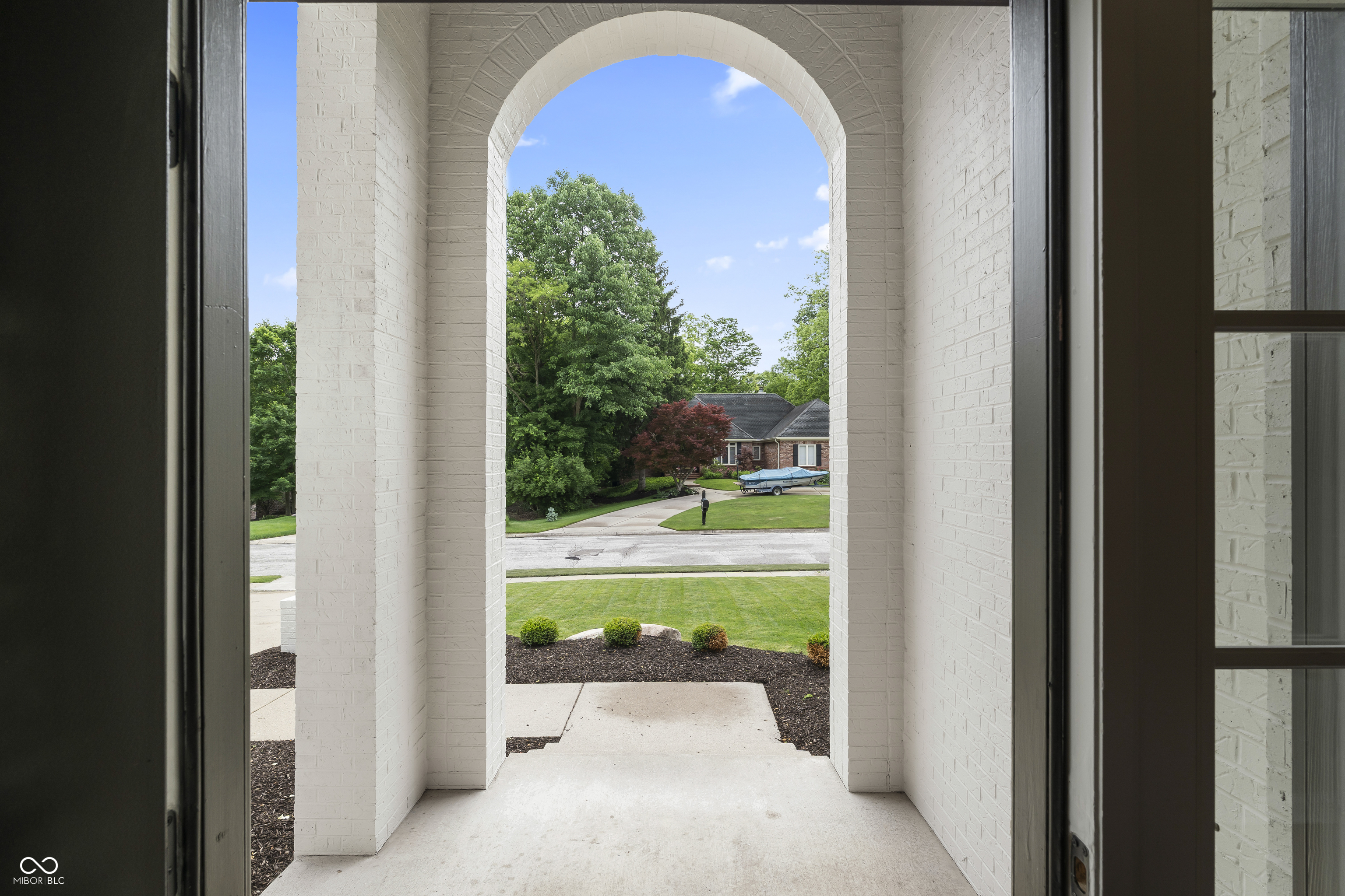8956 Admirals Bay Drive