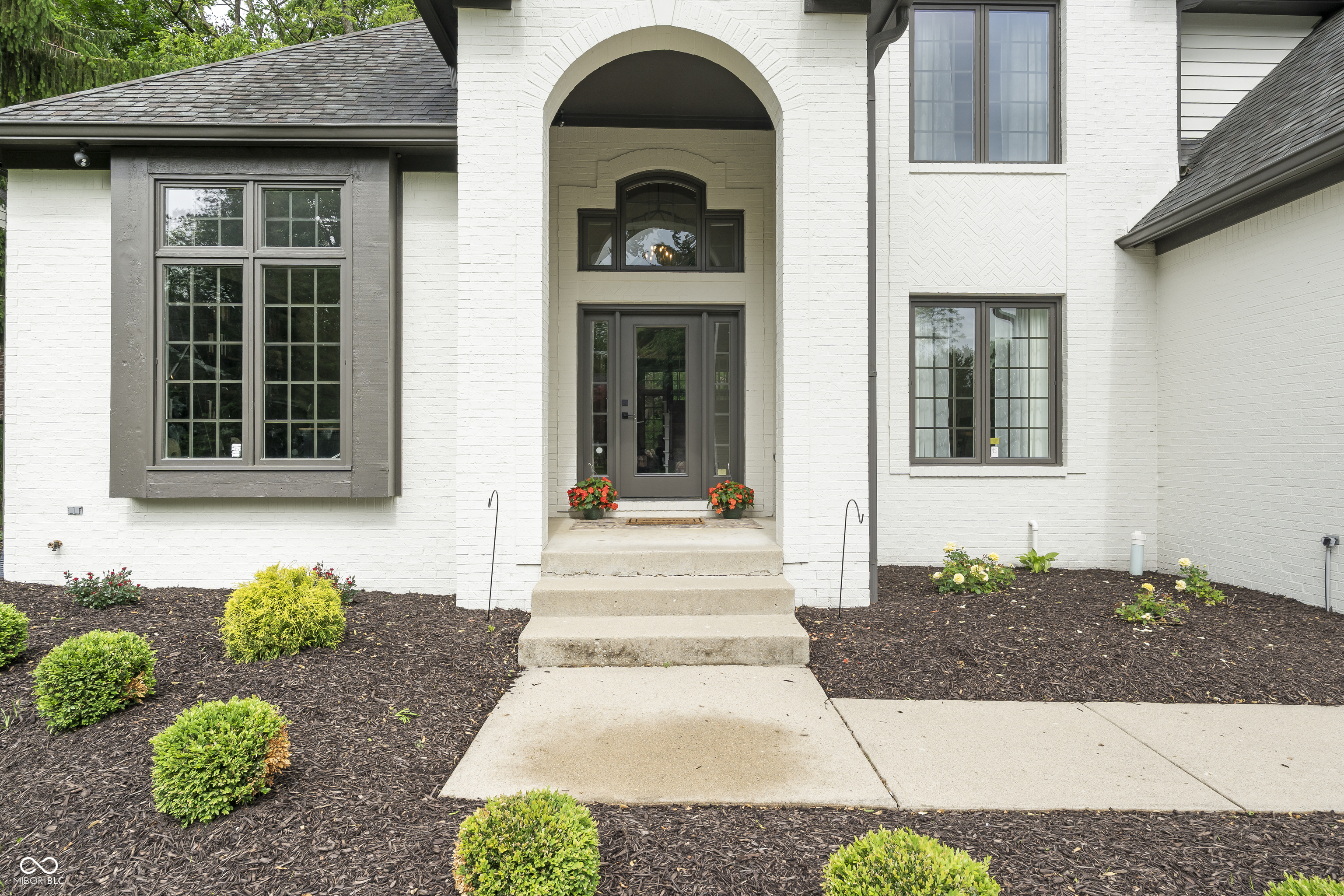 8956 Admirals Bay Drive