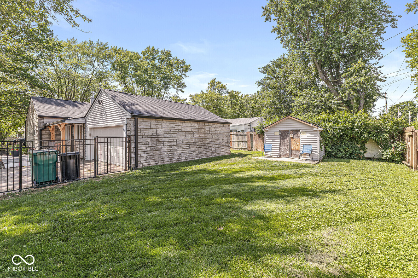 1205 Park Drive