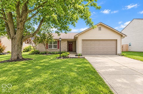Photo of 18084 Sanibel Circle, Westfield, IN 46062 (MLS # 22124422)