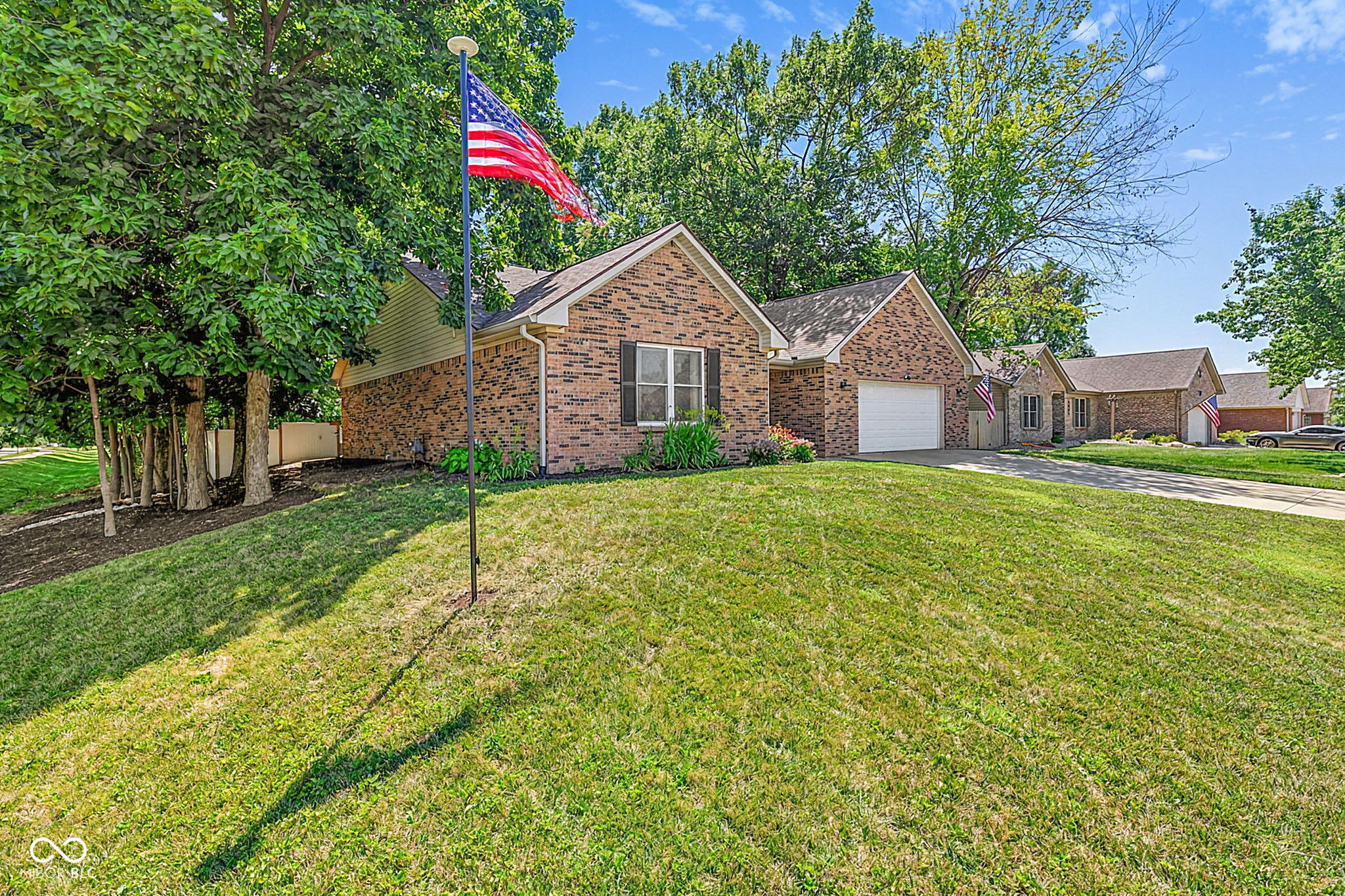 2435 Shorewood Drive