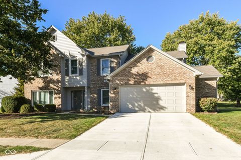 Photo of 913 Timber Creek Drive, Indianapolis, IN 46239 (MLS # 22103936)