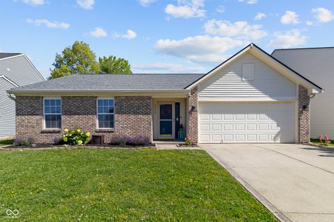 Photo of 6880 W Denton Drive, McCordsville, IN 46055 (MLS # 22101306)