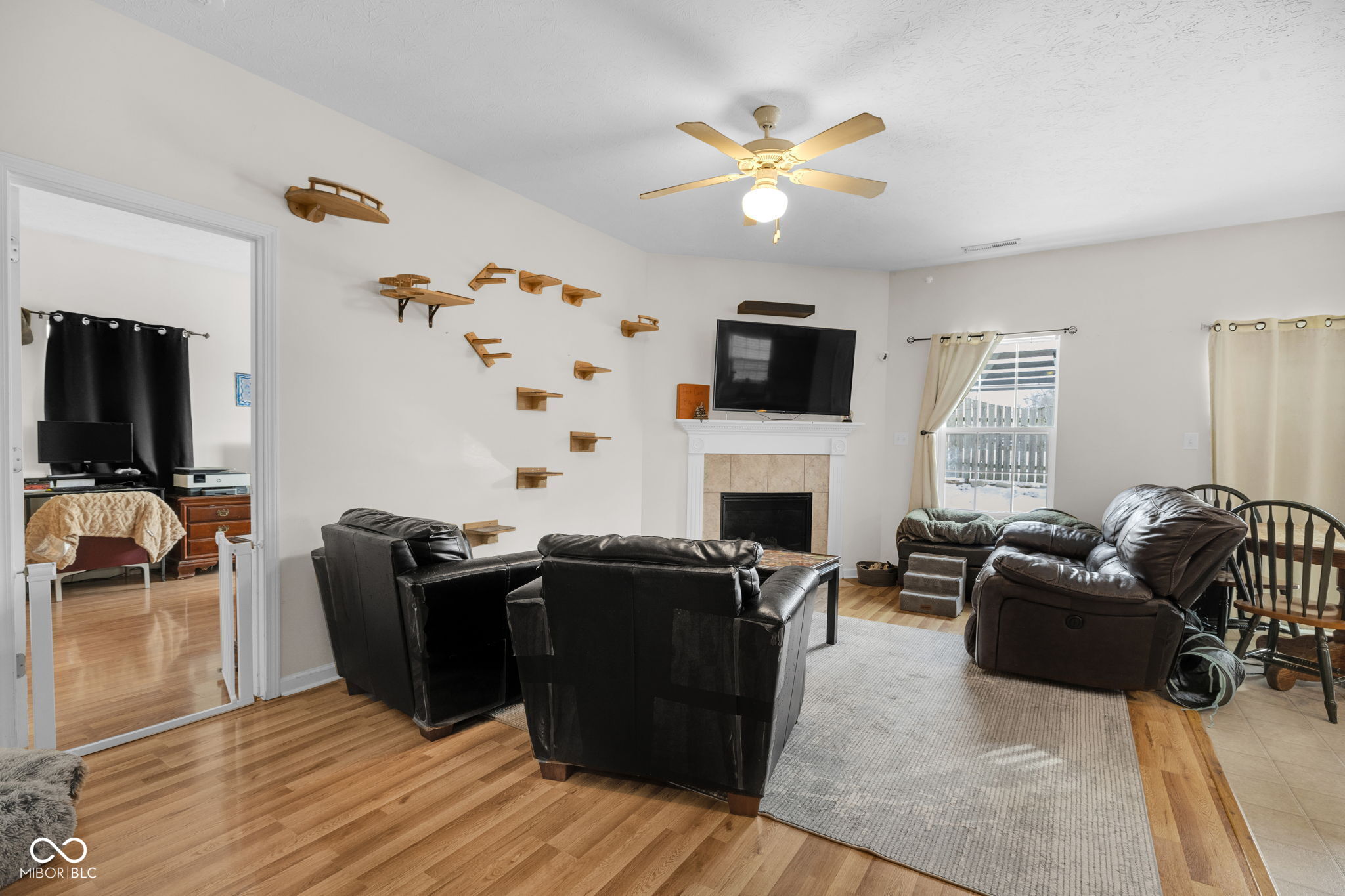 853 Hildebrand Drive