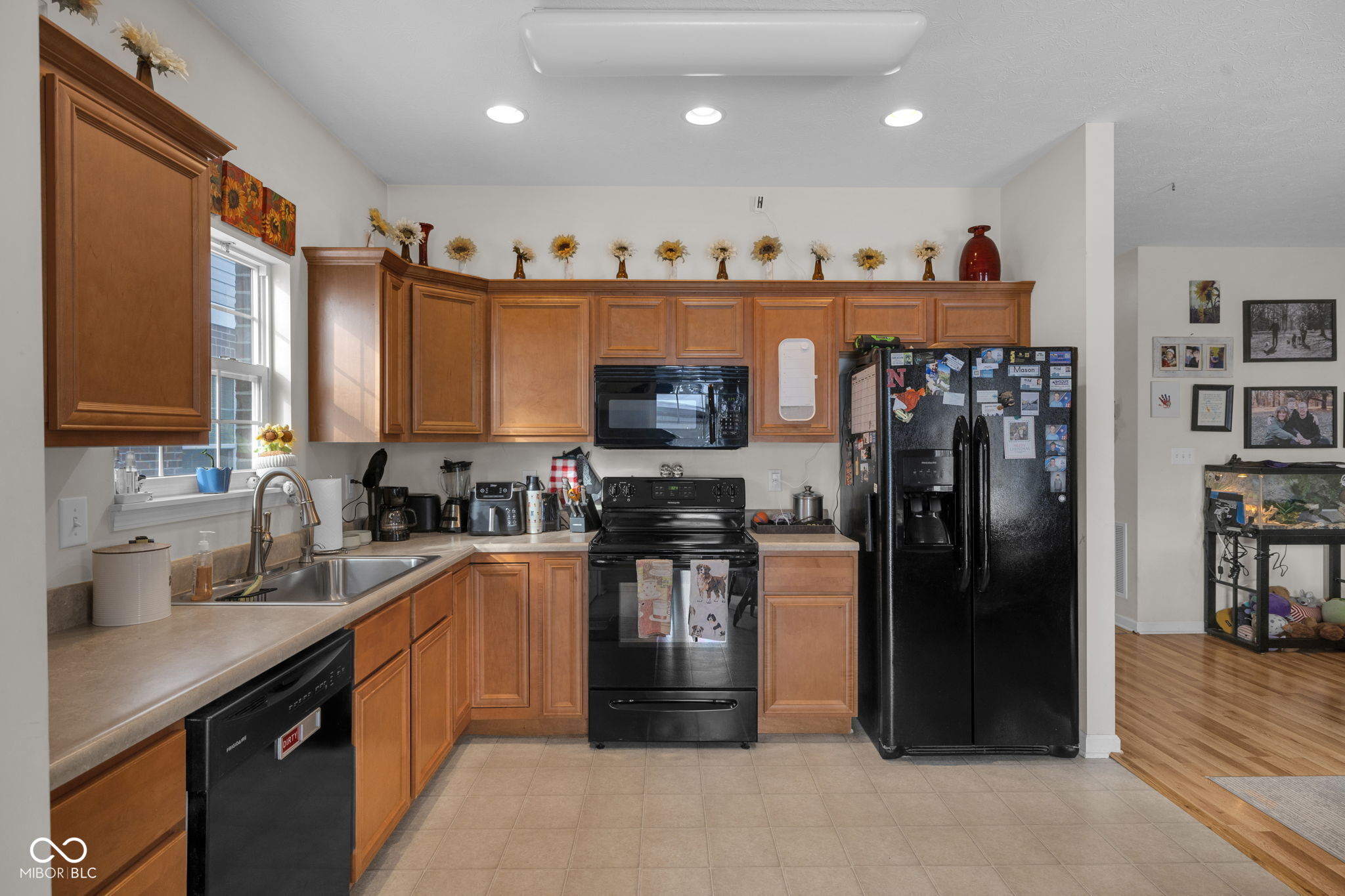 853 Hildebrand Drive