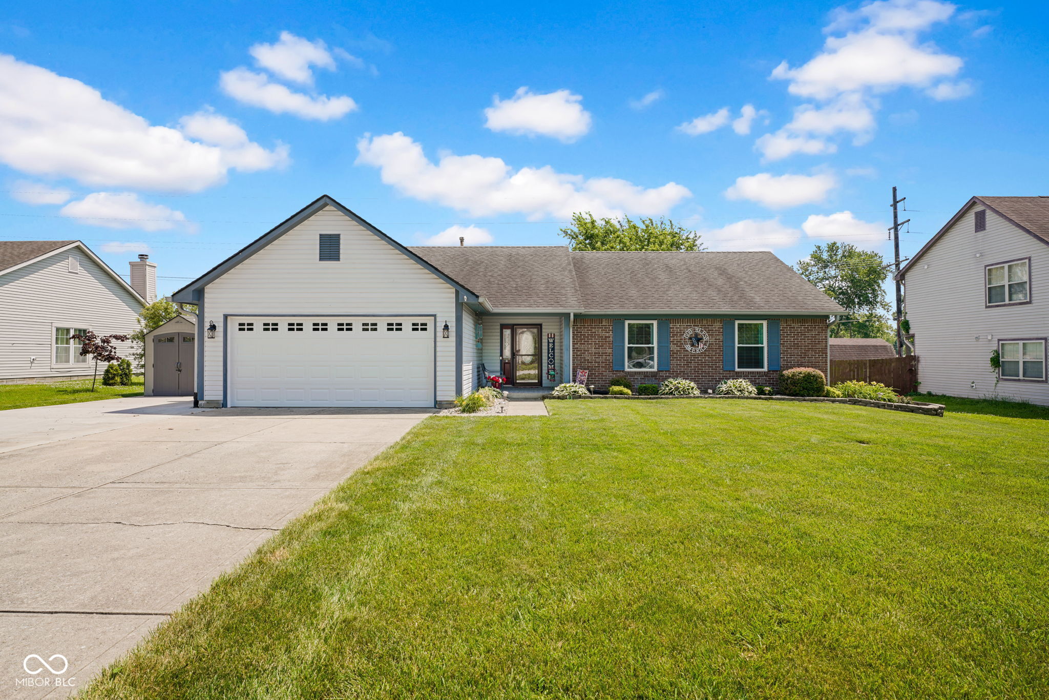 1045 Pin Oak