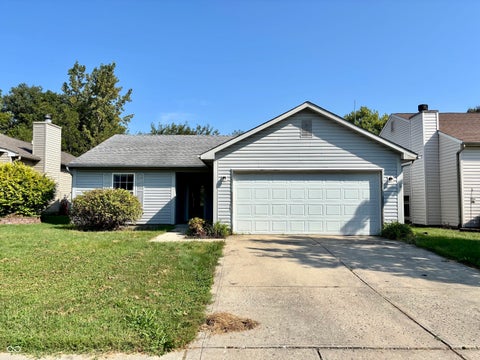 Photo of 1808 Roosevelt Drive, Greenfield, IN 46140 (MLS # 22123707)