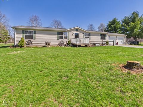 4695 E 100 S Anderson IN 46017