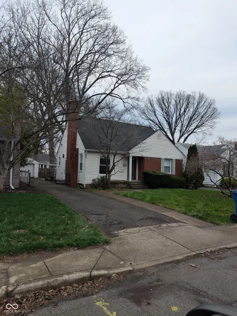 Indianapolis, IN 46220