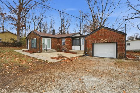 Photo of 9010 E Raymond Street, Indianapolis, IN 46239 (MLS # 22075080)