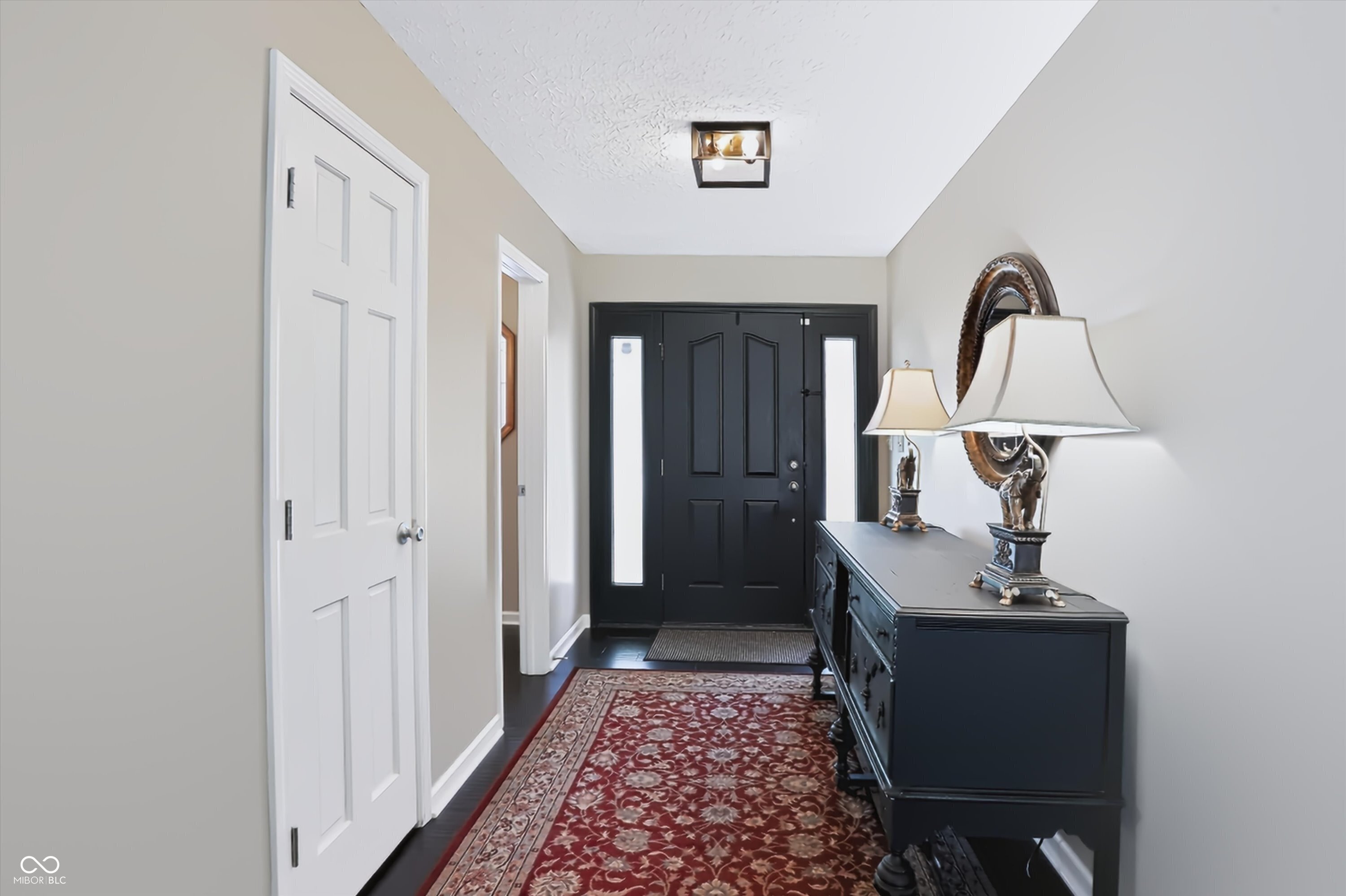 7228 Oak Cove Lane