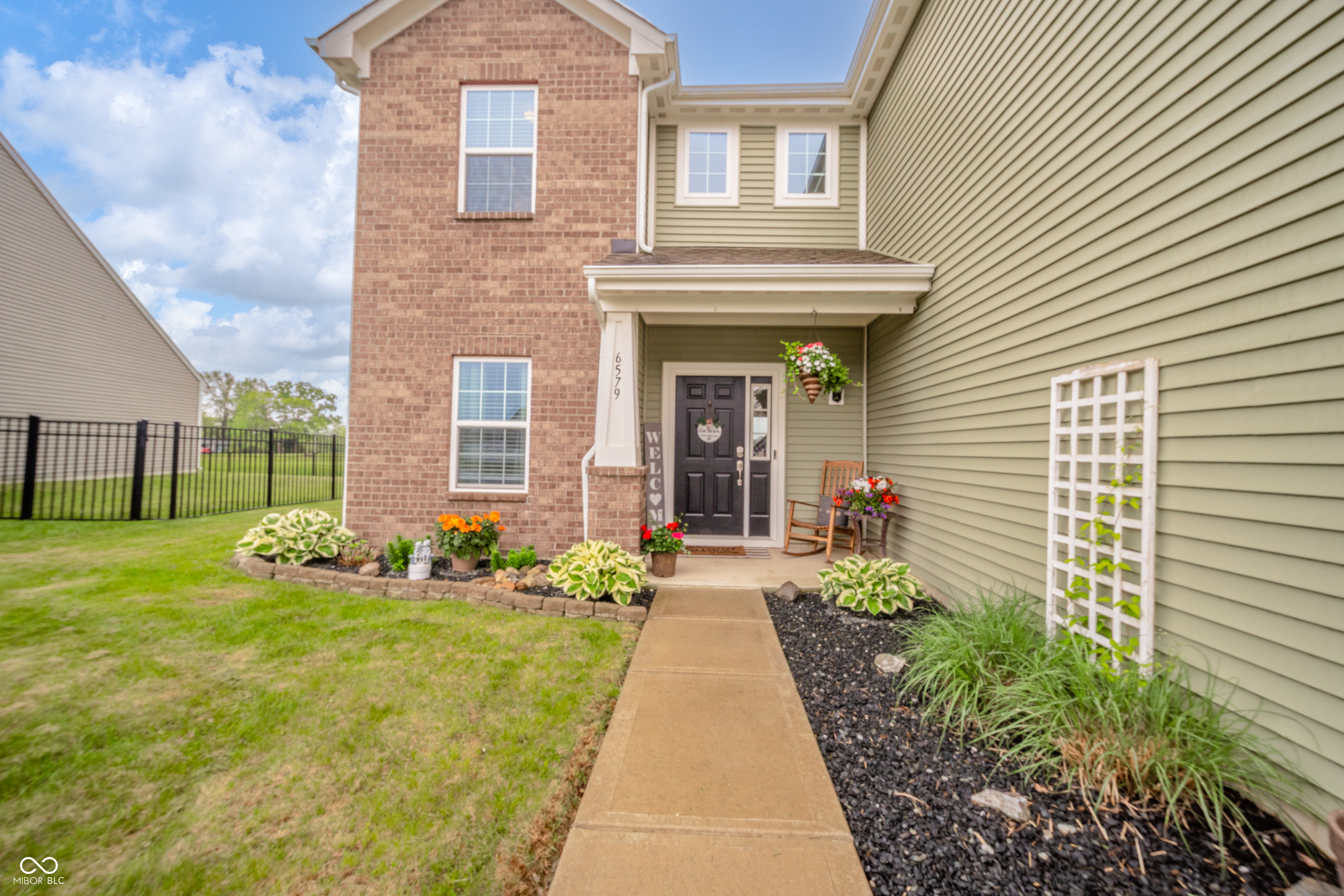 6579 Aster Drive