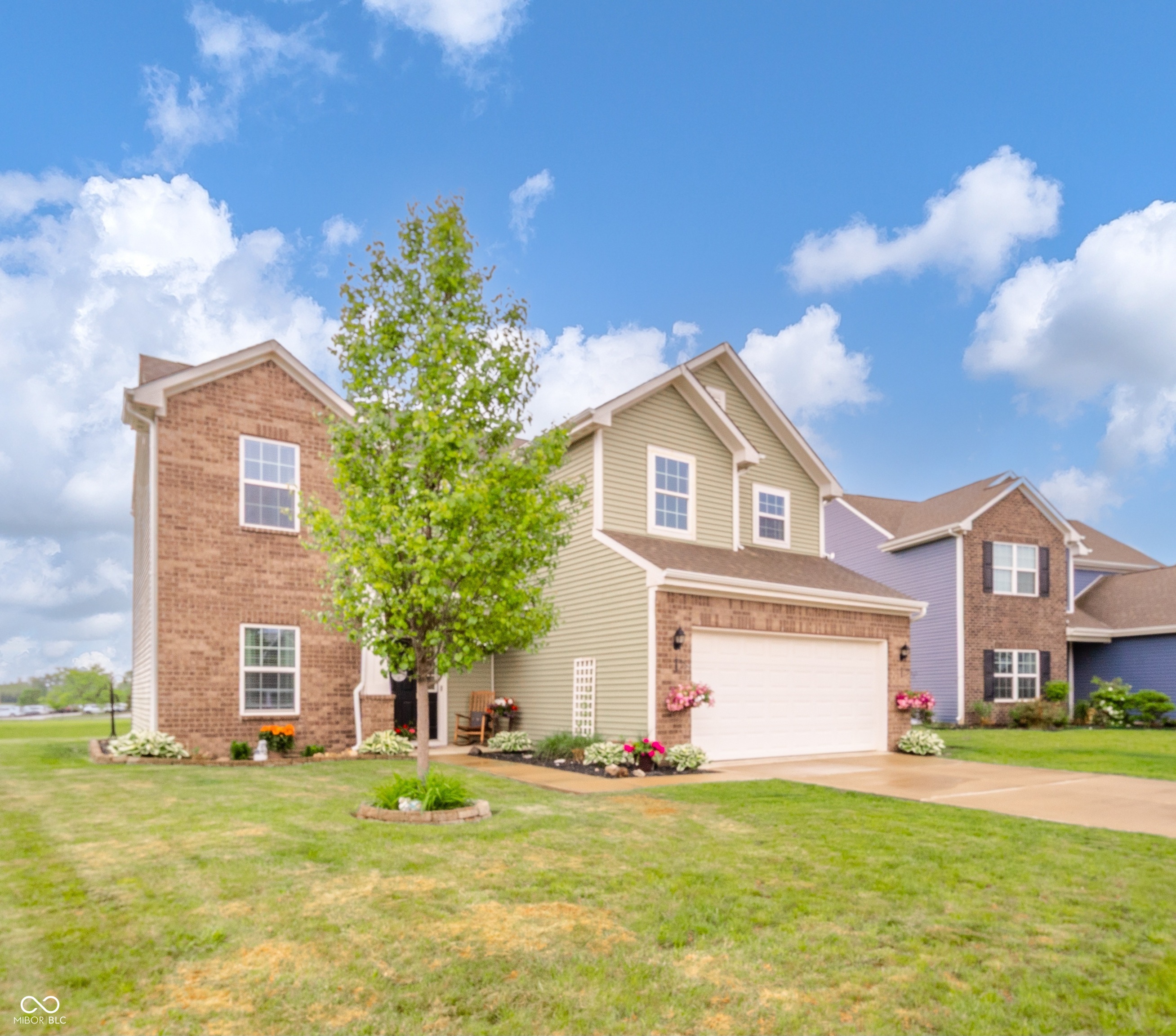 6579 Aster Drive