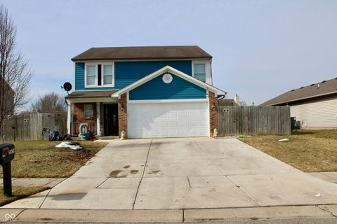 Photo of 3554 Chokecherry Lane, Indianapolis, IN 46235 (MLS # 22084577)