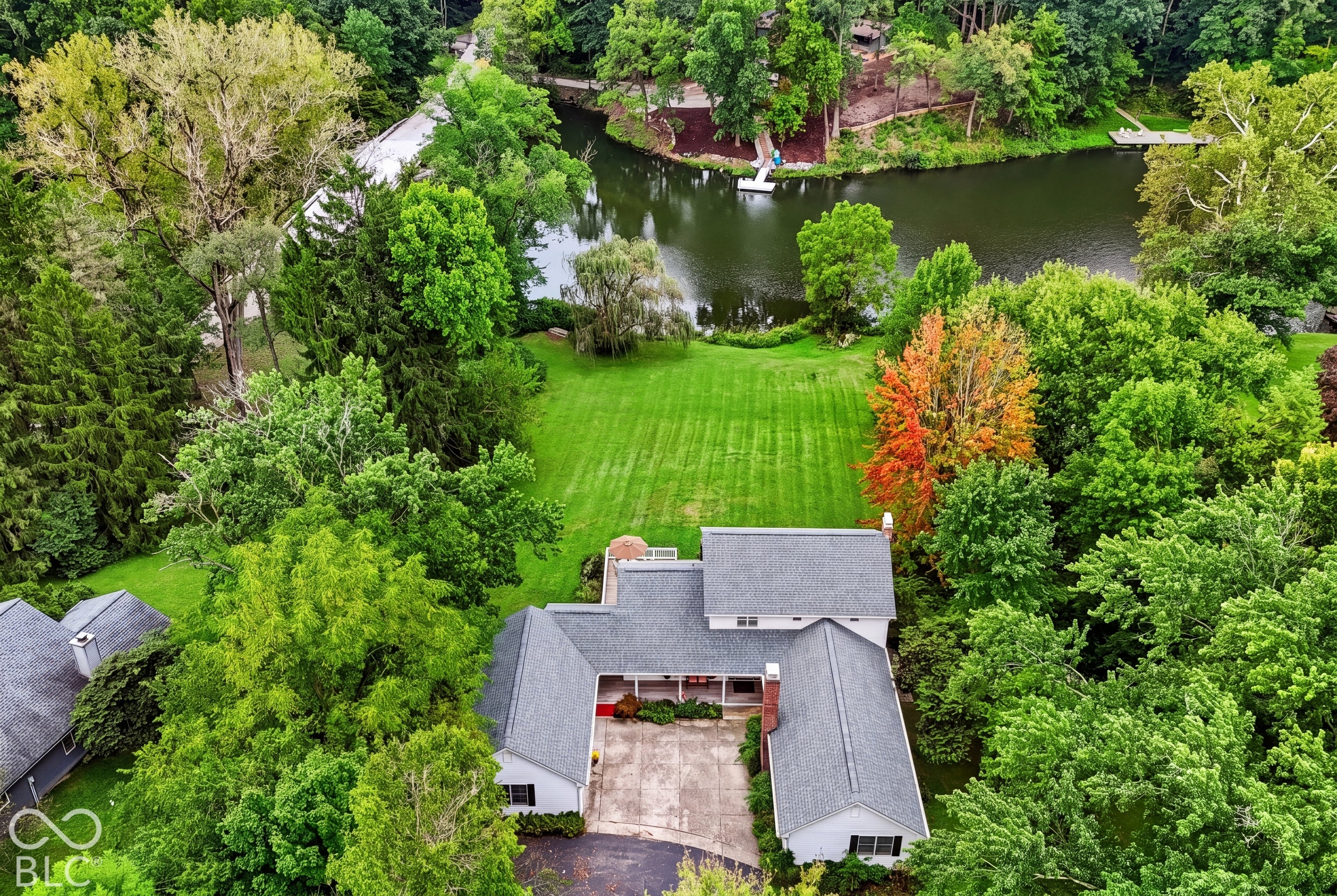 7203 Lakeside Drive