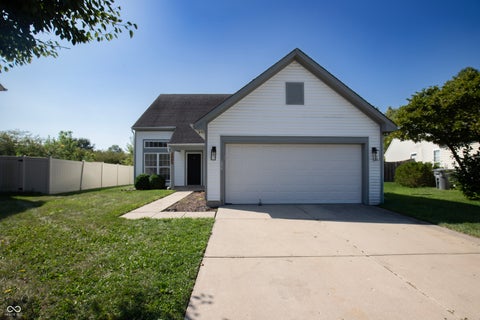 Photo of 6405 Pathfinder Court, Indianapolis, IN 46203 (MLS # 22123886)