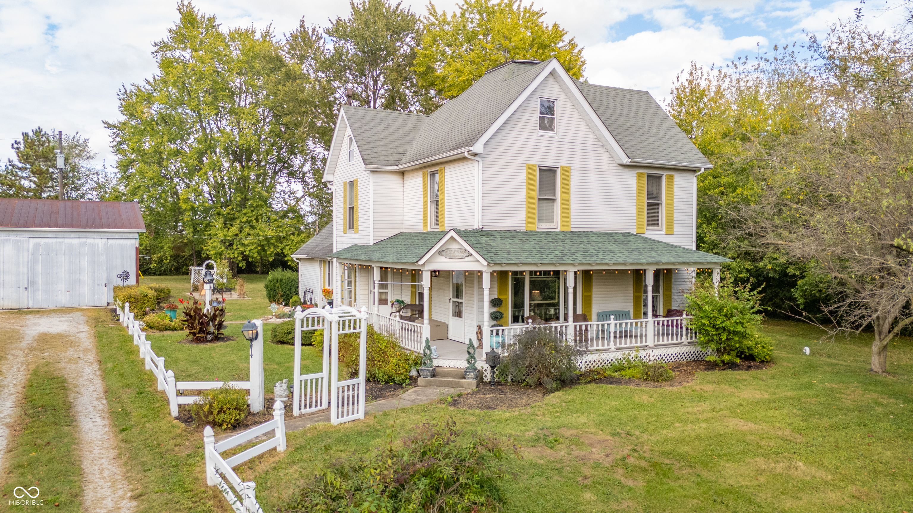 1096 W State Road 38