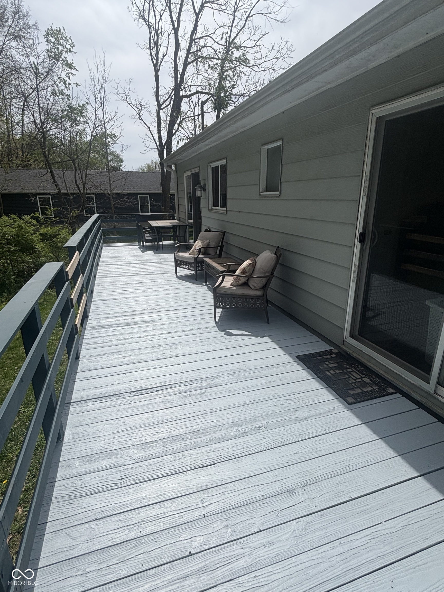 1535 N Mohican Trail