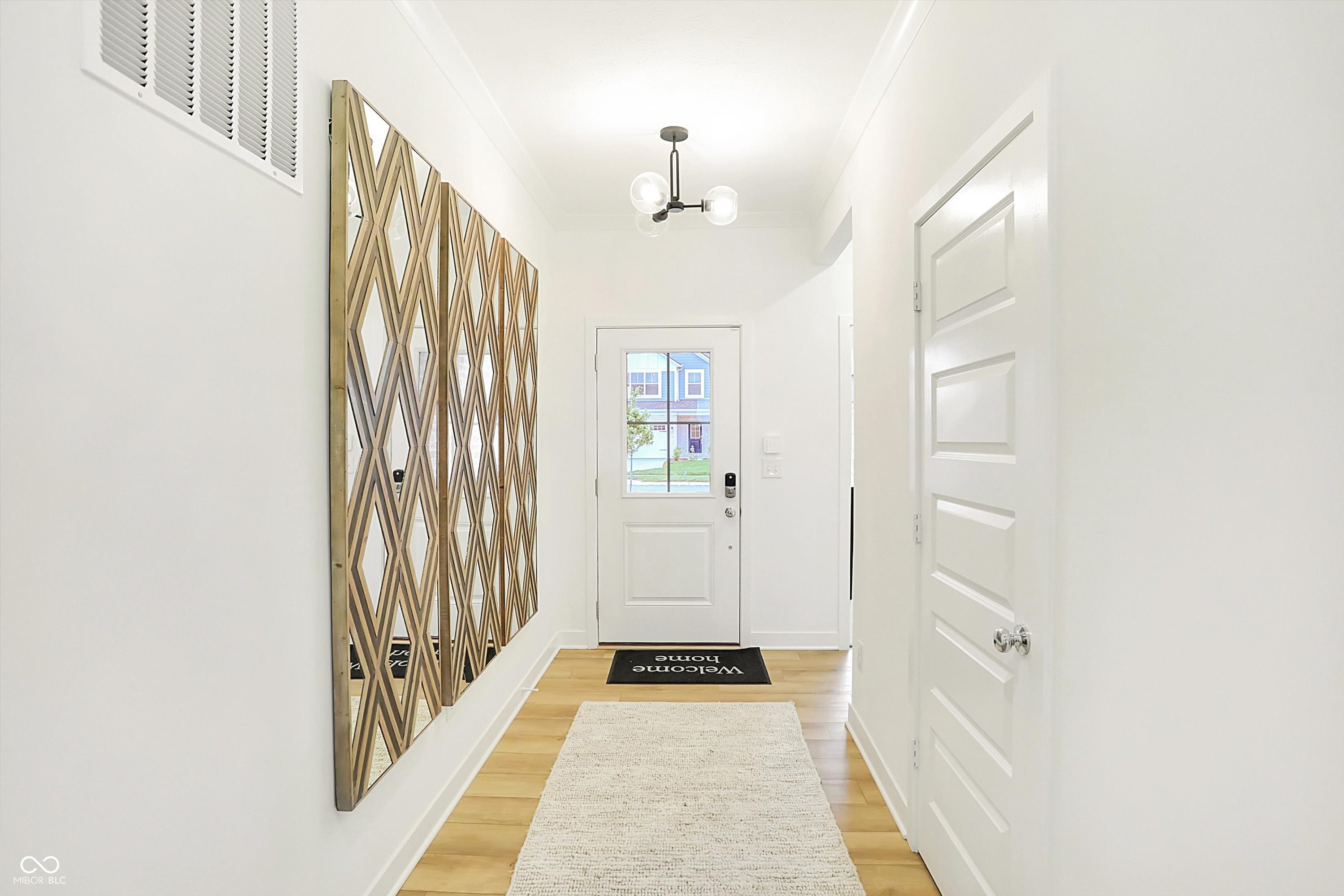 5358 Devonshire Way