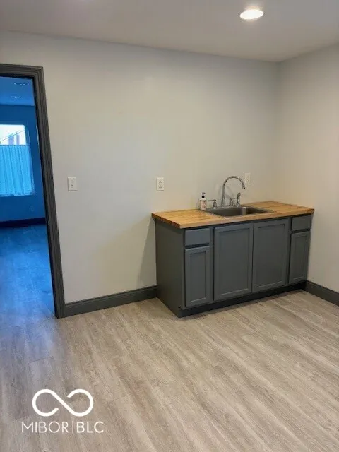 McCordsville, Indiana 46055, United States, ,Commercial,Active,61571