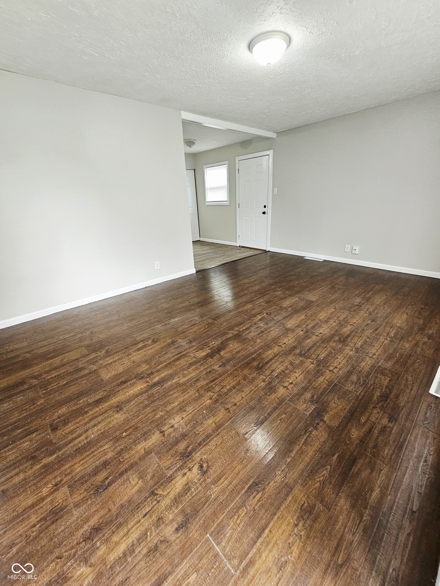 3122 Normandy Road