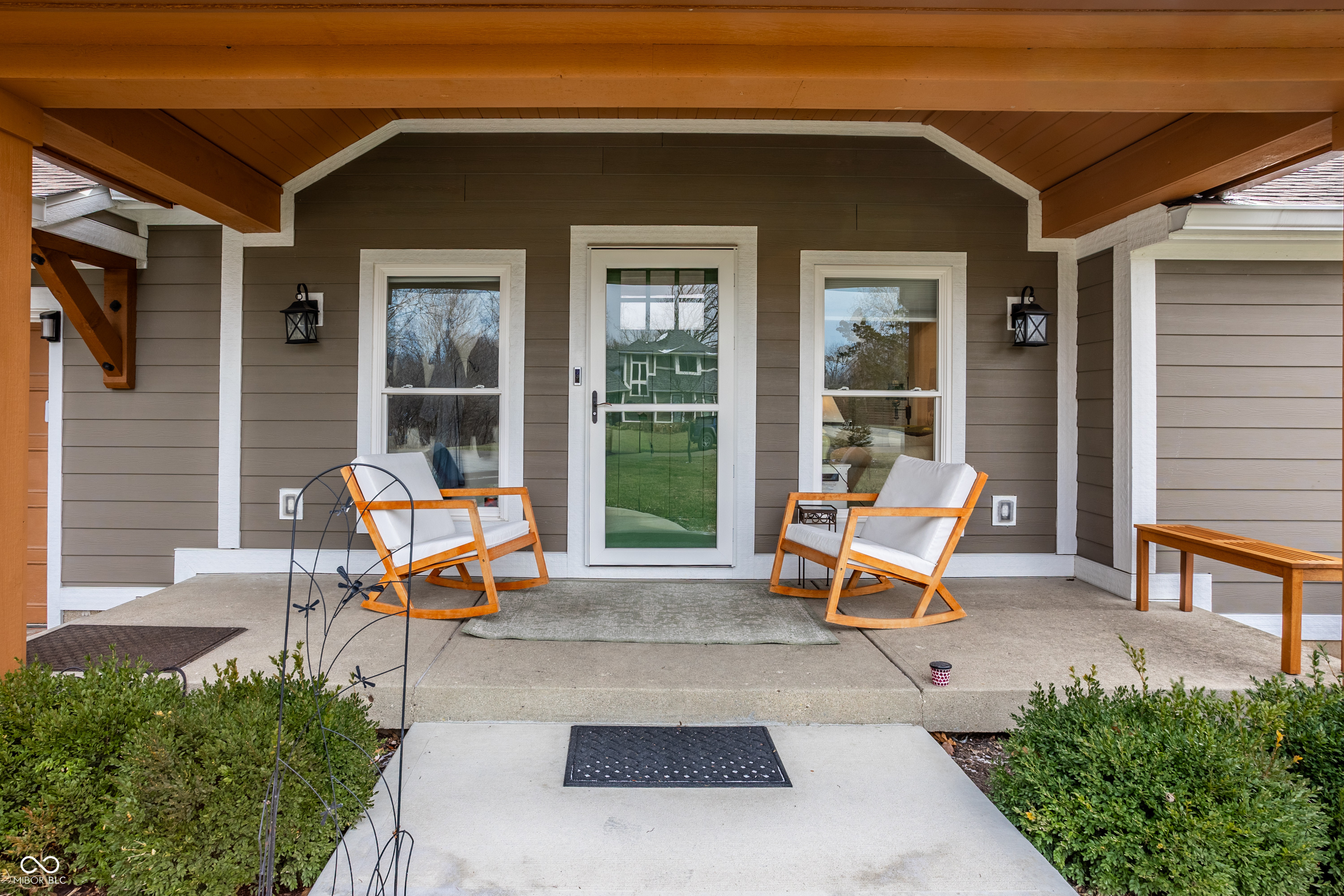 5907 N Tuxedo Street