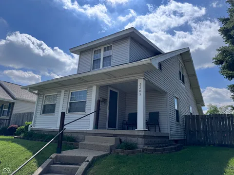 2205 S 14th Street, New Castle, IN 47362 - MLS#: 22037090