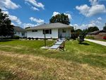 308 E Plum Street property photo
