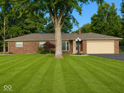 Photo of 1832 S 150 W, Greenfield, IN 46140 (MLS # 22123224)