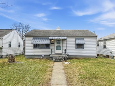 Photo of 618 S Butler Avenue, Indianapolis, IN 46219 (MLS # 22086413)