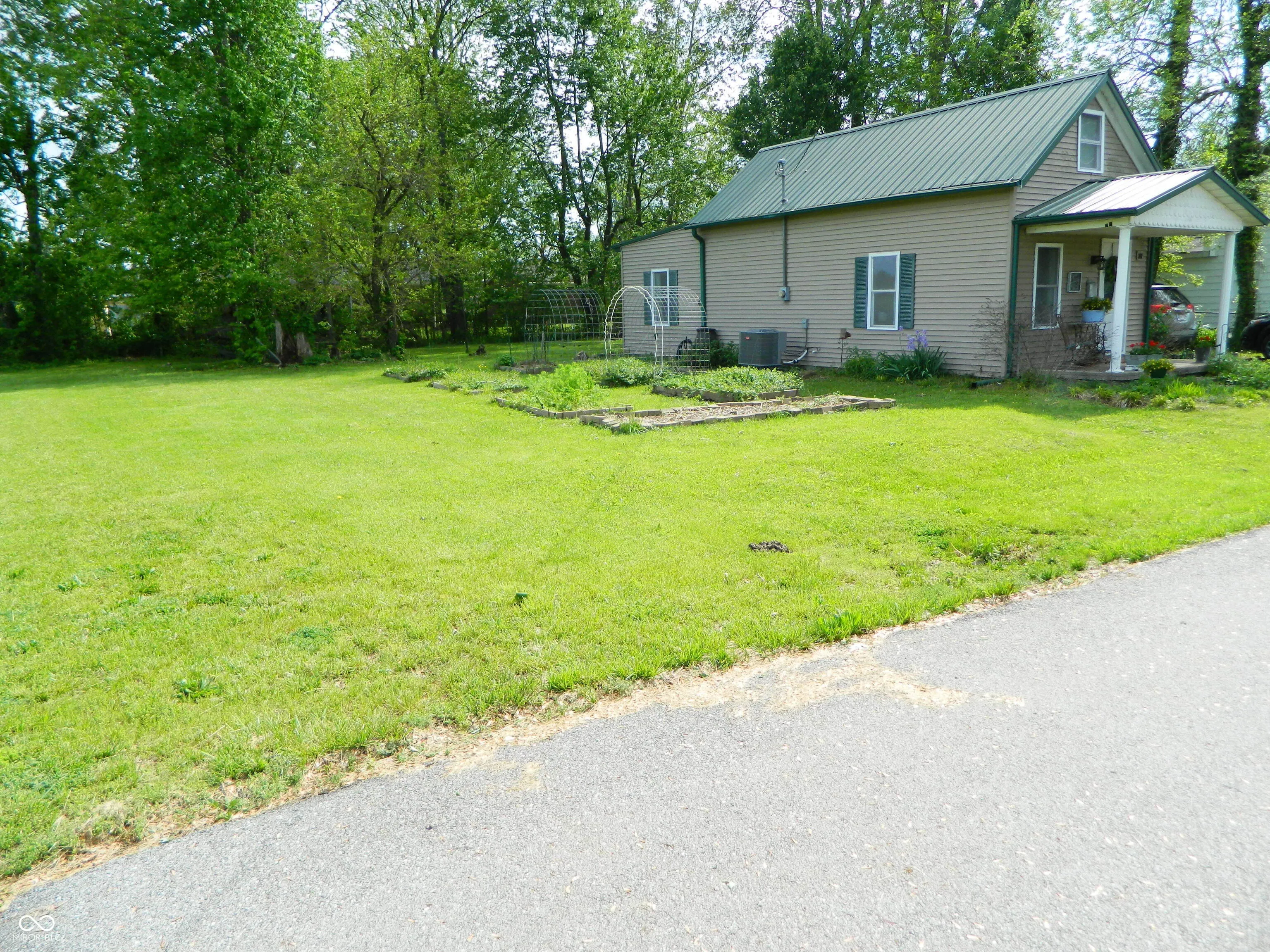 Scottsburg, Indiana 47170, United States, 1 Bedroom Bedrooms, ,1 BathroomBathrooms,Residential,Active,122043