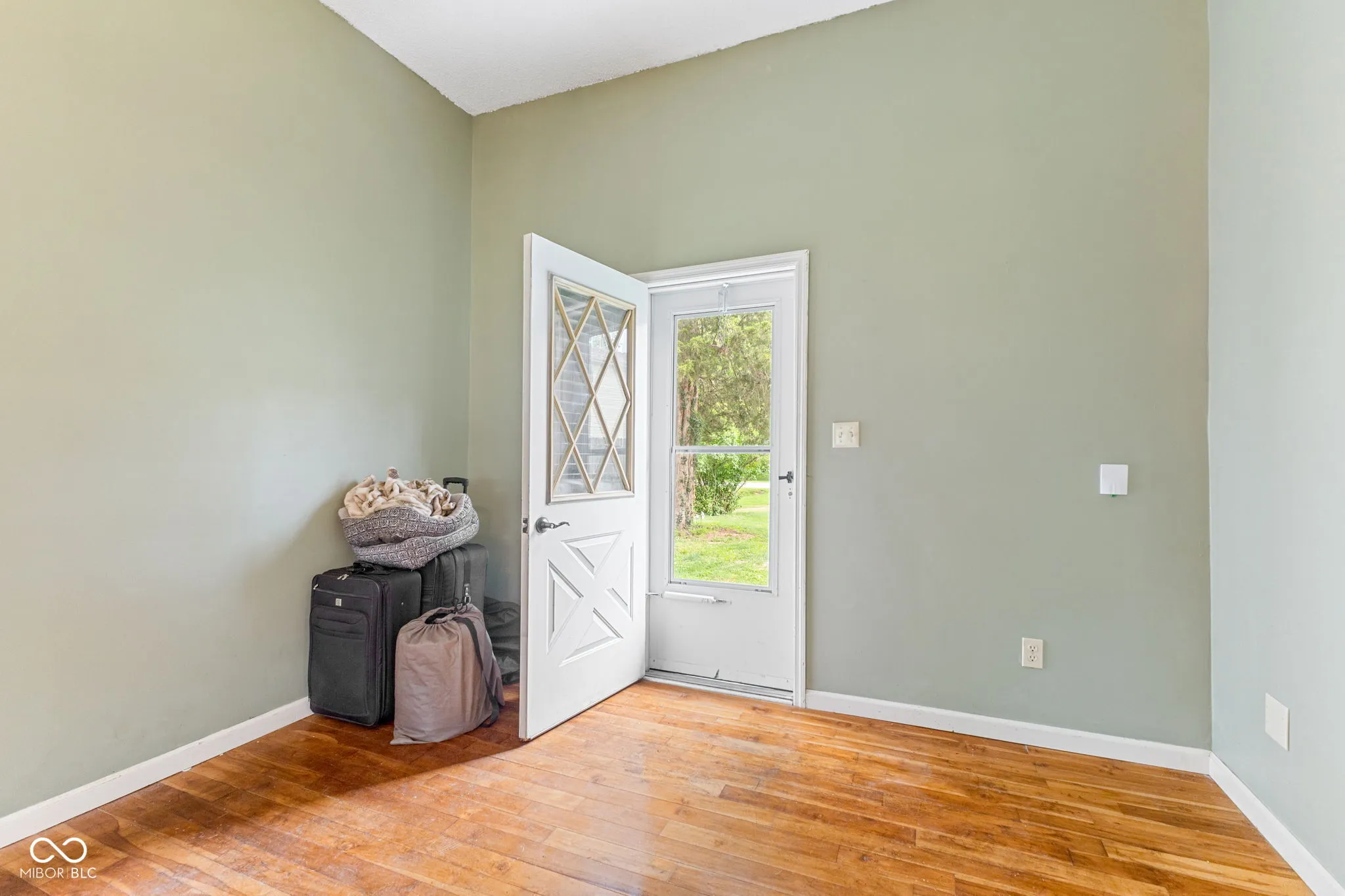 Bloomington, Indiana 47401, United States, 5 Bedrooms Bedrooms, ,3 BathroomsBathrooms,Residential,Active,138920