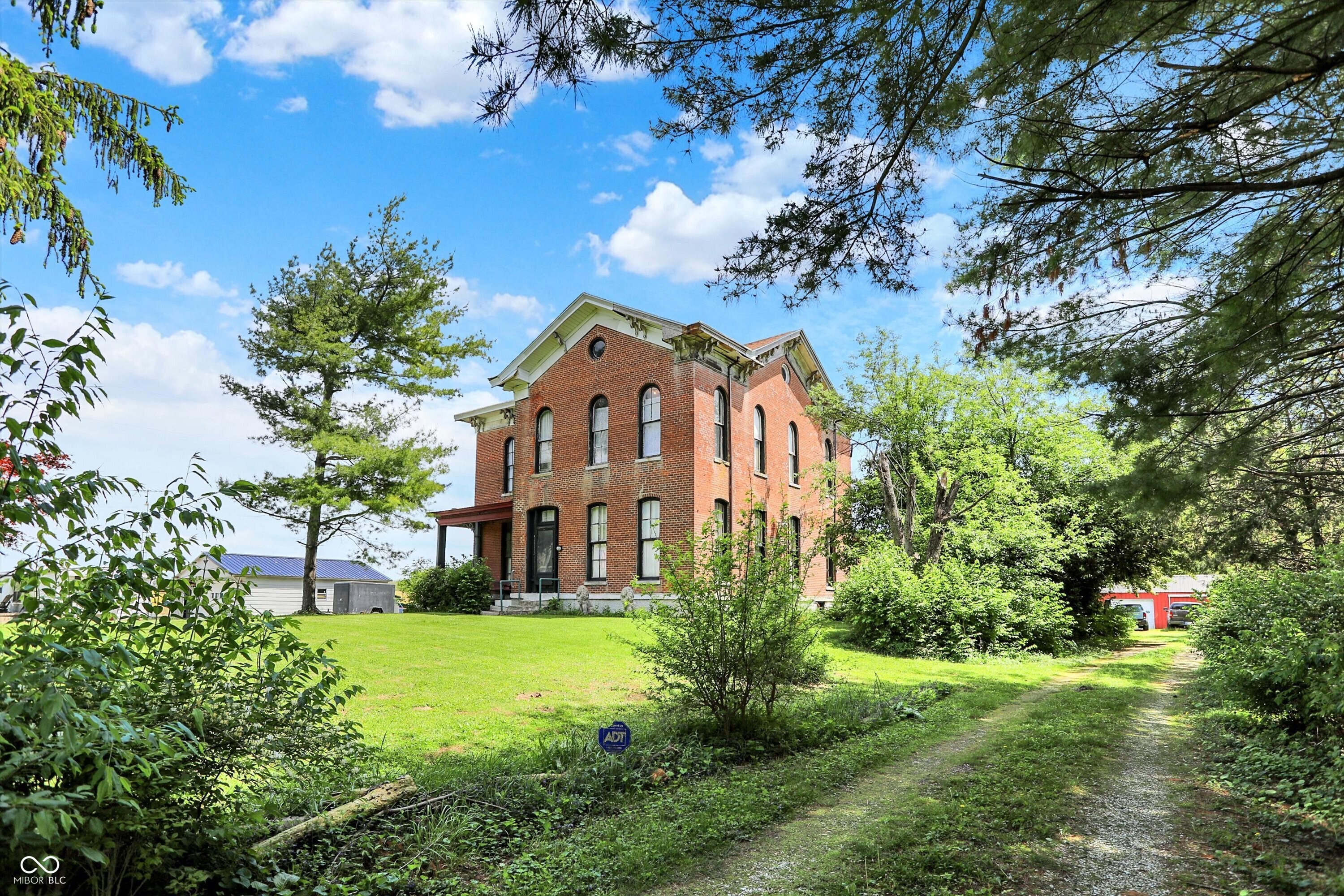 2490 S County Road 60 E