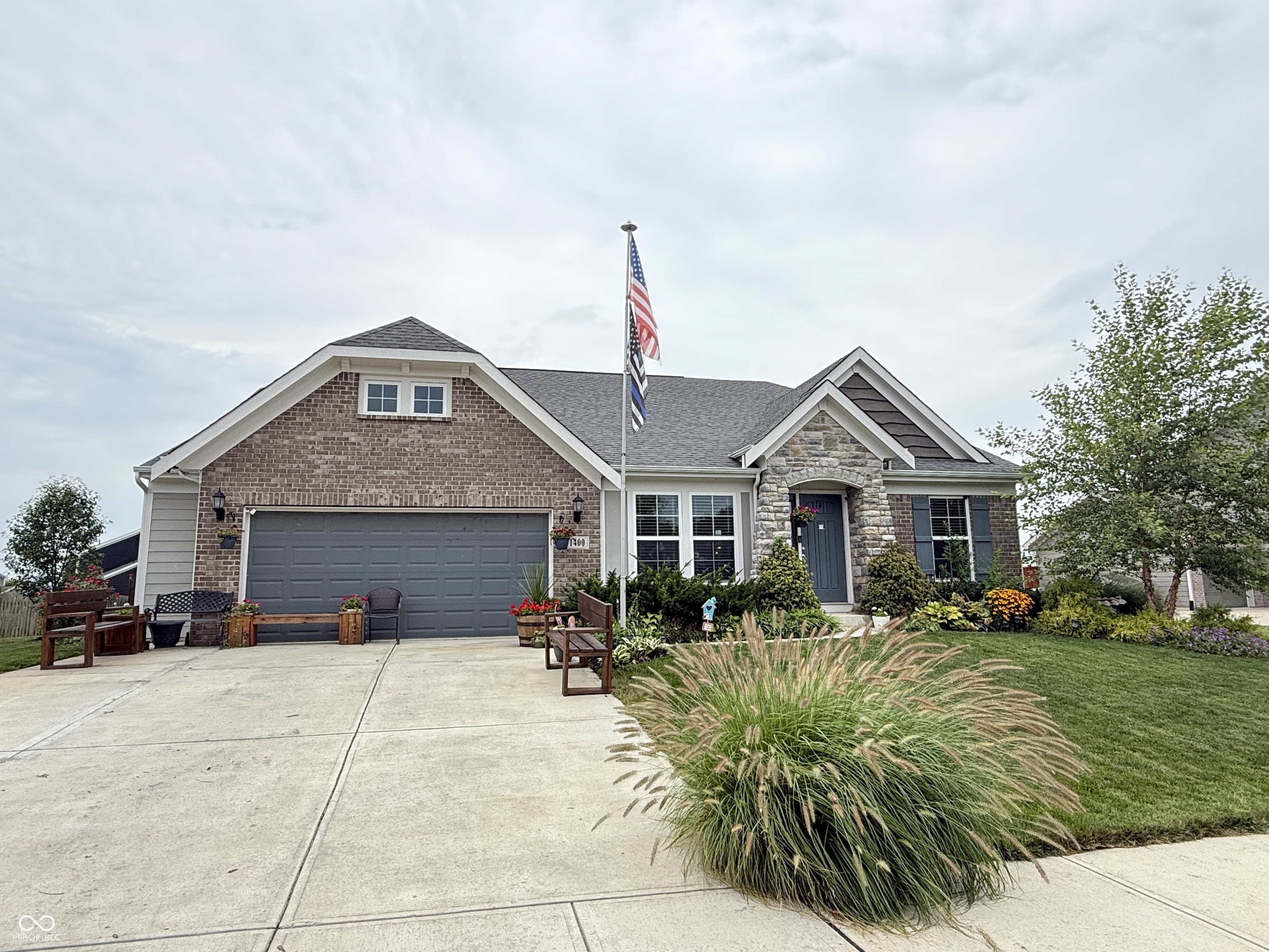 1400 W Springhurst Boulevard