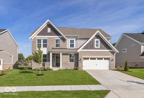 6928 Renoir Way Avon IN 46123