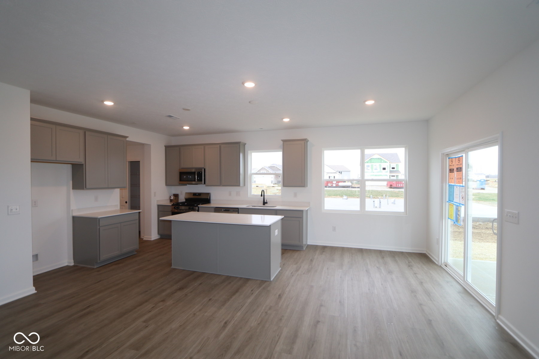 2252 Marjorie Way