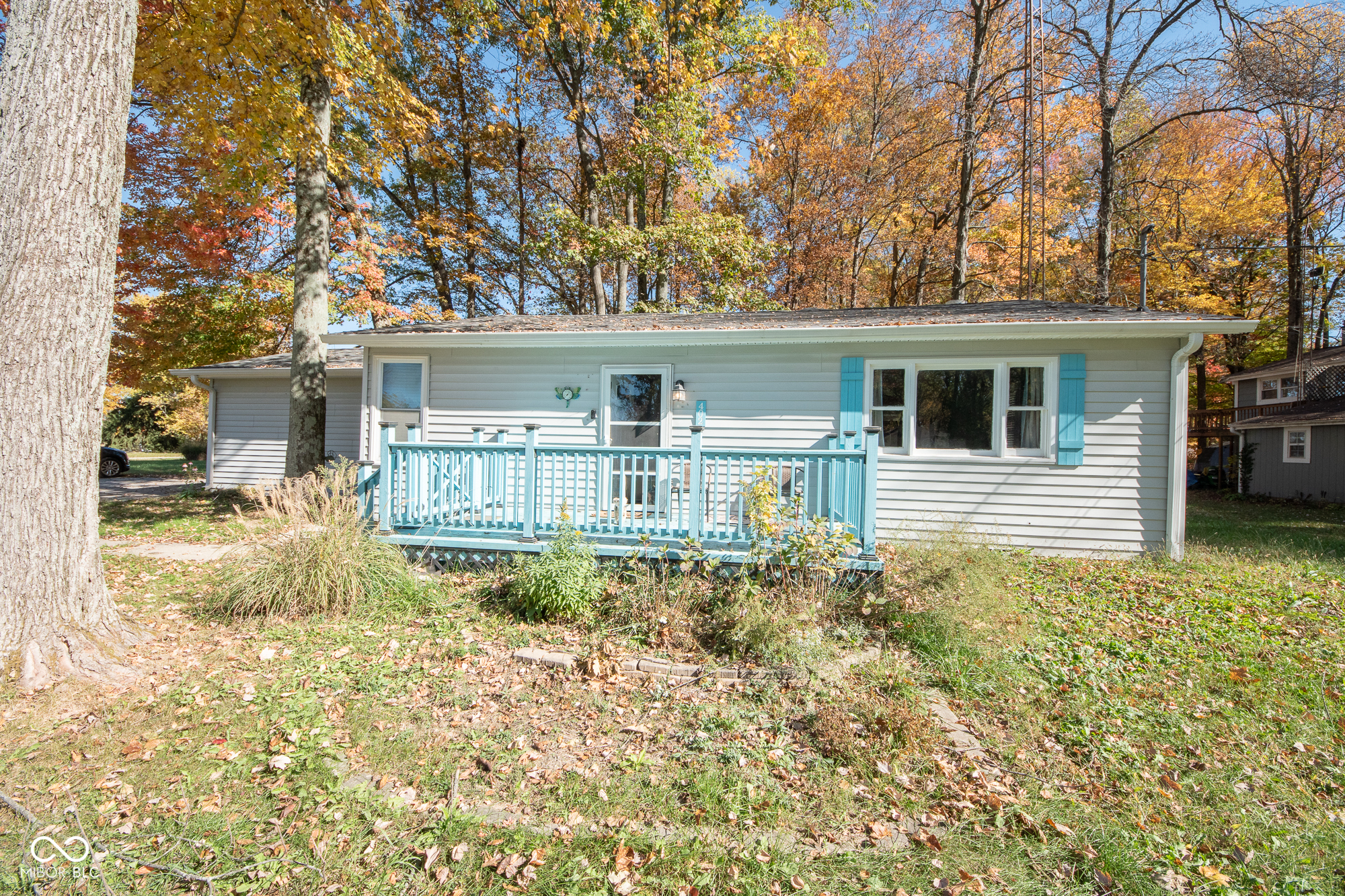 402 W Black Foot Trail