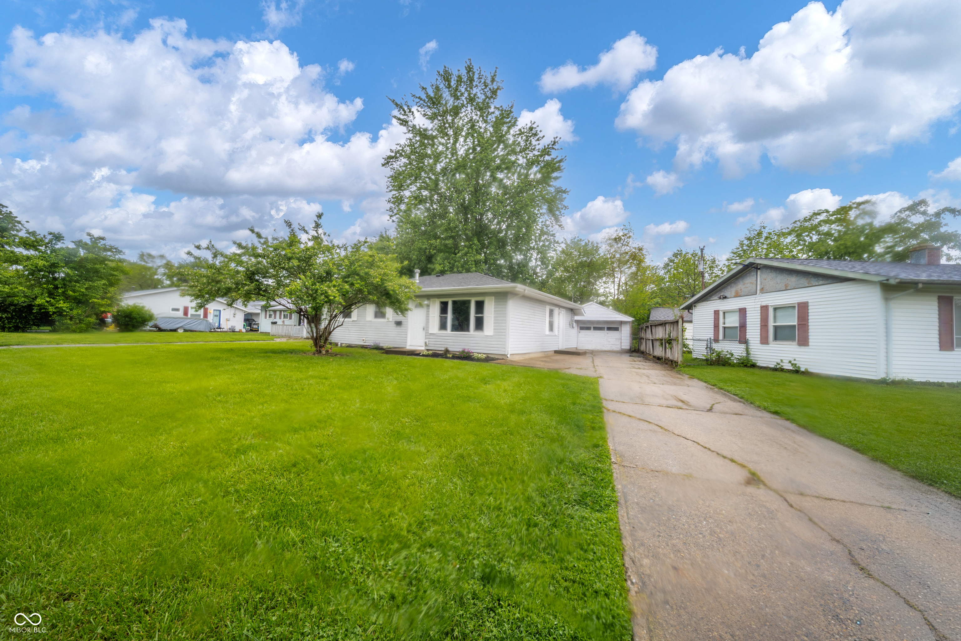 2913 Dakota Drive