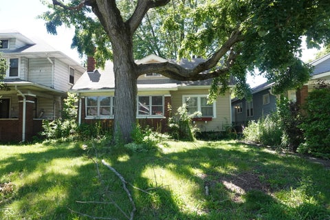 Photo of 618 N Emerson Avenue, Indianapolis, IN 46219 (MLS # 22109256)