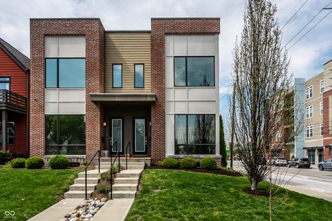 Photo of 2160 N Alabama Street, Indianapolis, IN 46202 (MLS # 22090089)