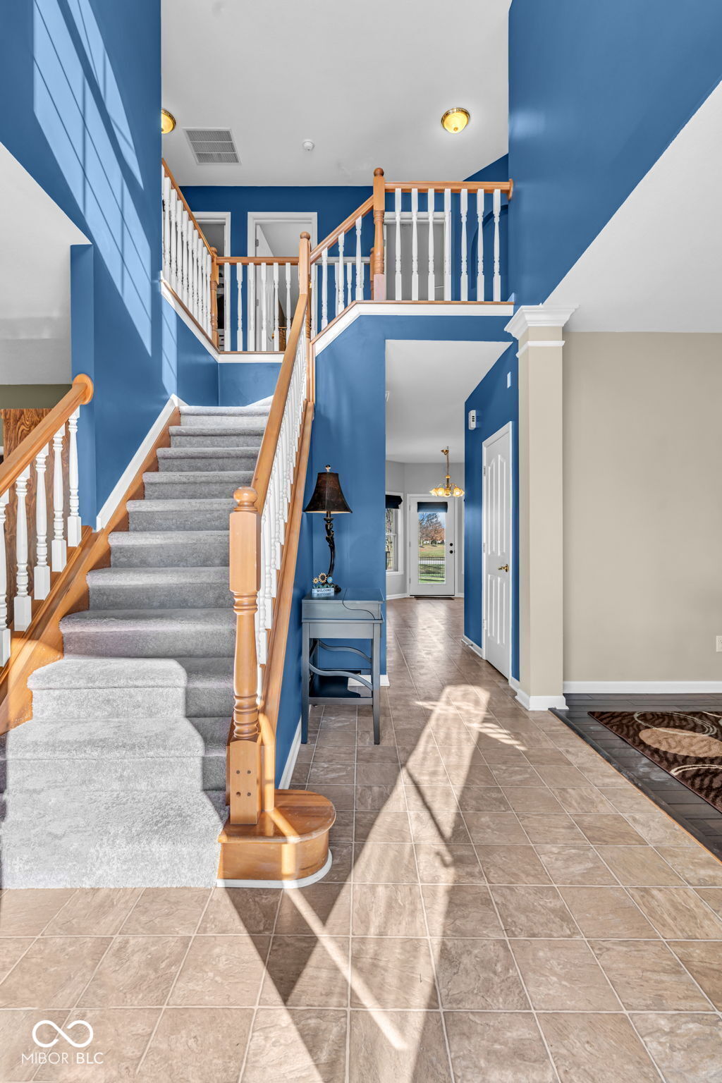 7535 Sleeping Ridge Drive