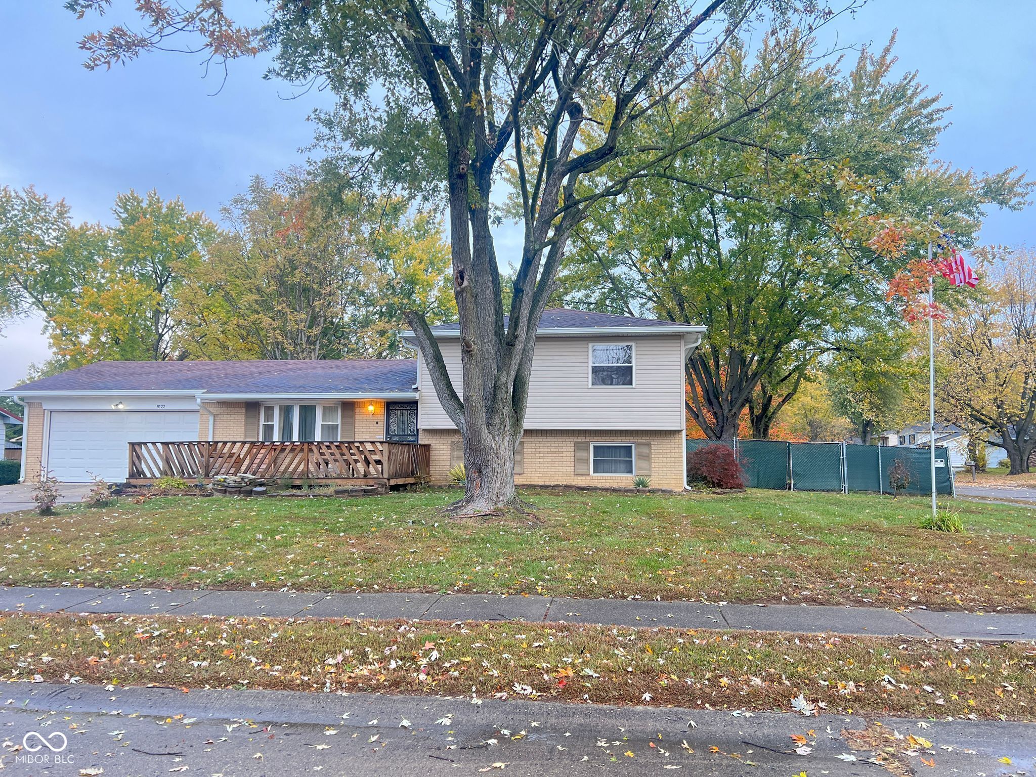 9122 Broken Arrow Road