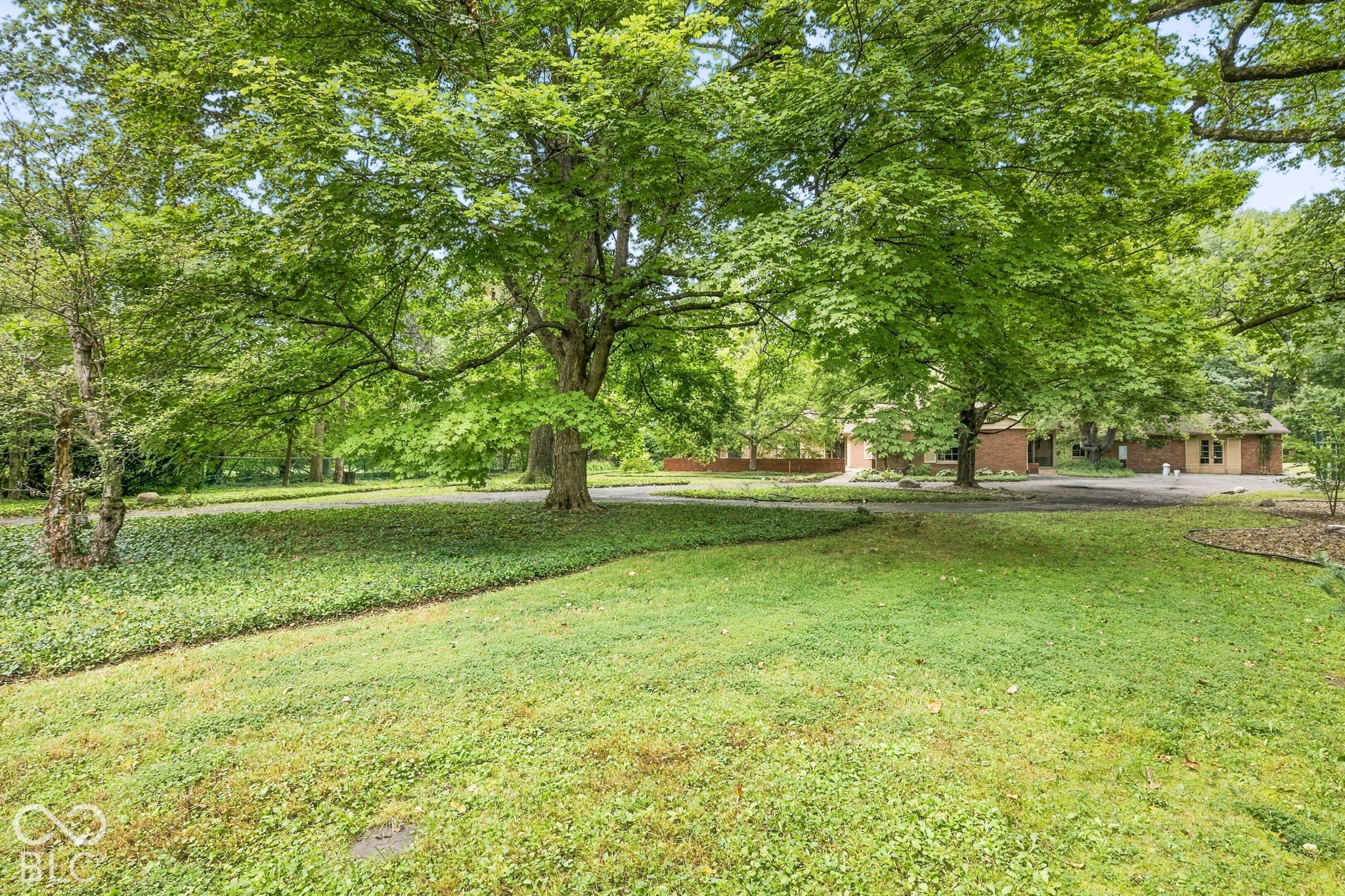 1400 W 52nd Street