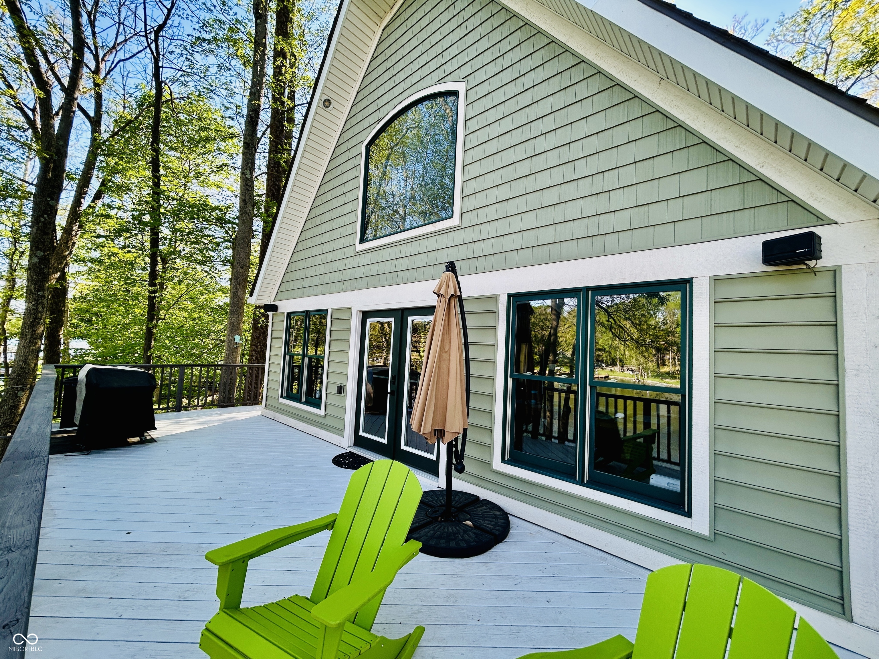 293 Lincoln Hills