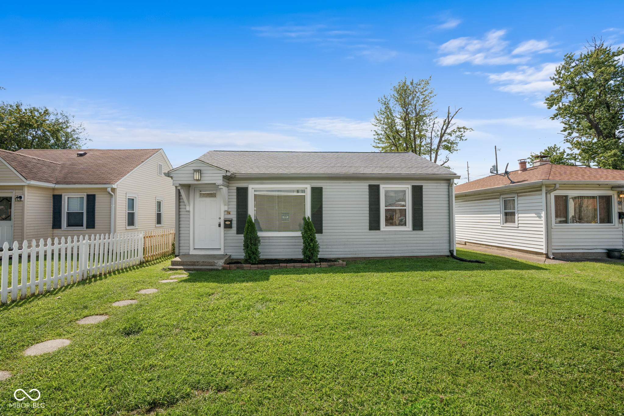 76 N 2nd Avenue
