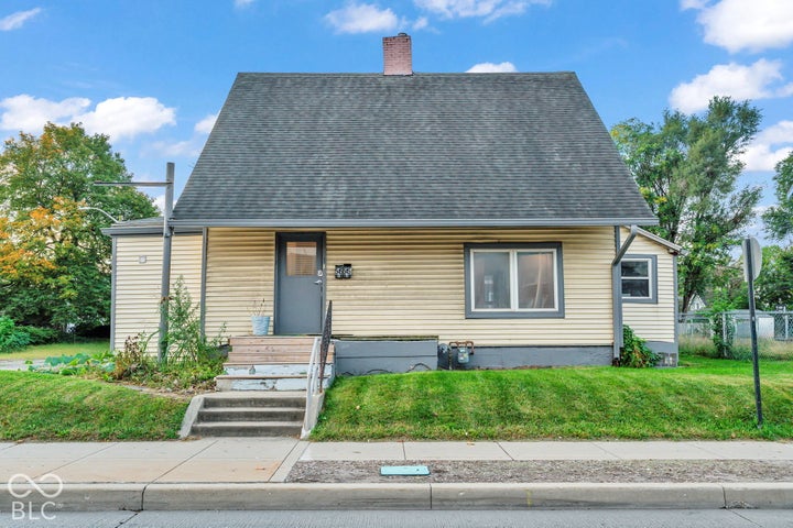 Photo 1 of 17 — 545 E 38th Street, Indianapolis, IN 46205